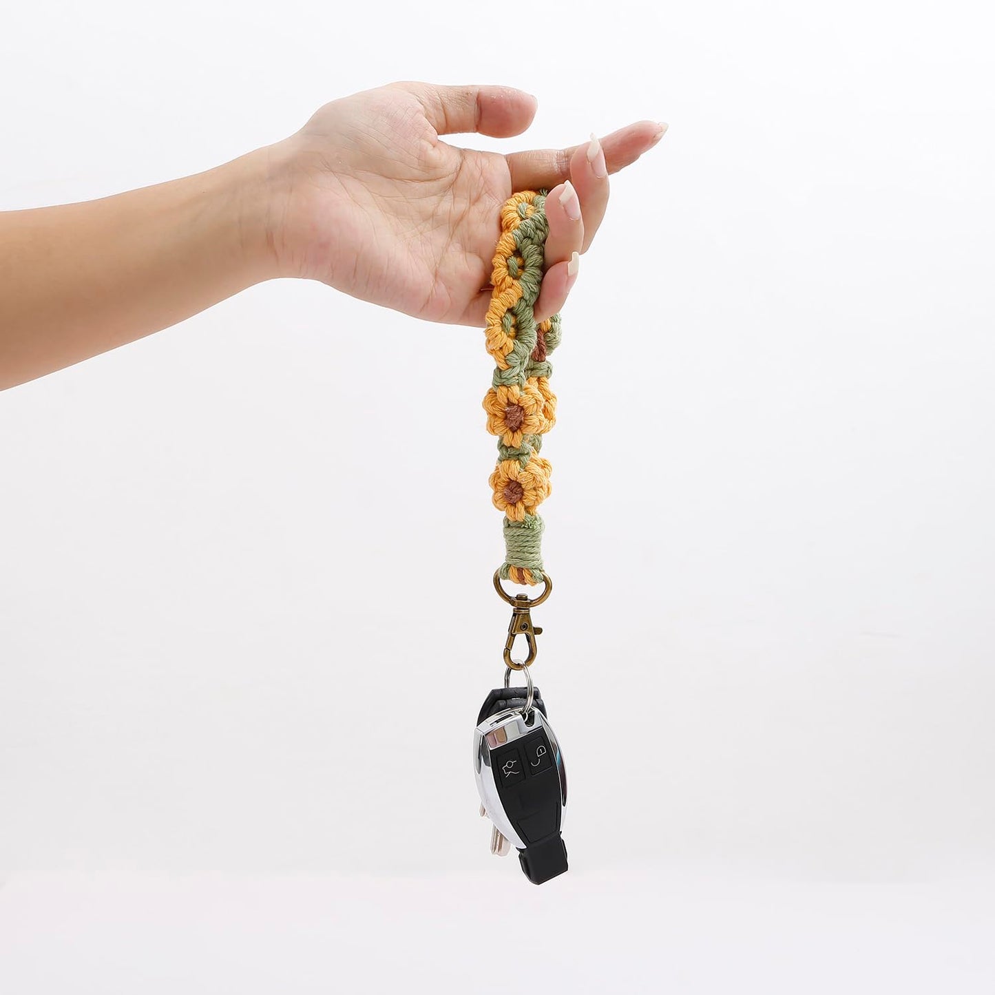 AOKSUNOVA Key Ring Band Macrame Lanyard Short Key Pendant Girls Gift for Women