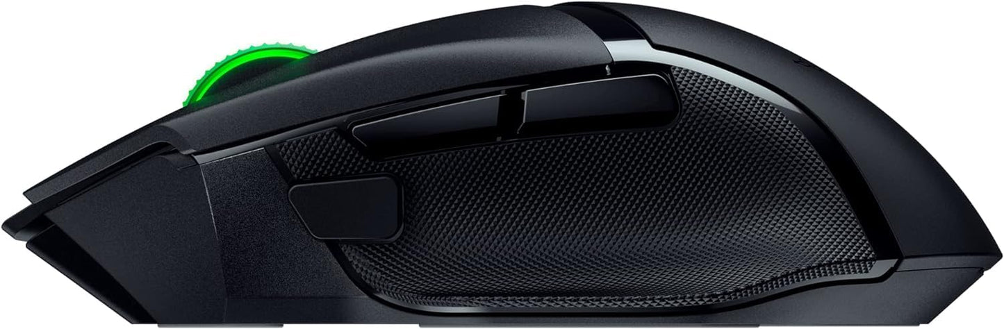 Razer Basilisk V3 - Kabelgebundene, anpassbare Gaming Maus mit Chroma RGB für PC/Mac (10+1 programmierbare Tasten, neigbares HyperScroll Mausrad, ergonomisches Design) Schwarz