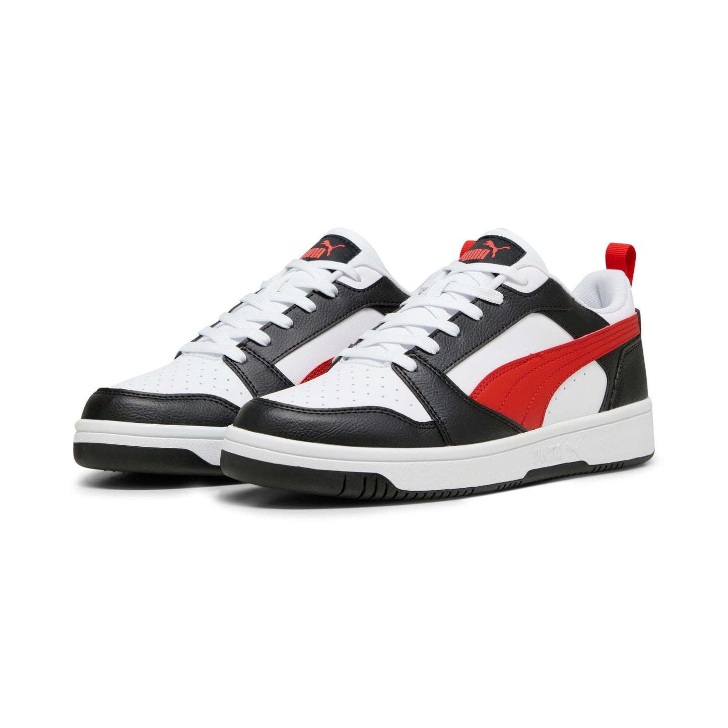 PUMA Unisex Rebound V6 Low Sneaker