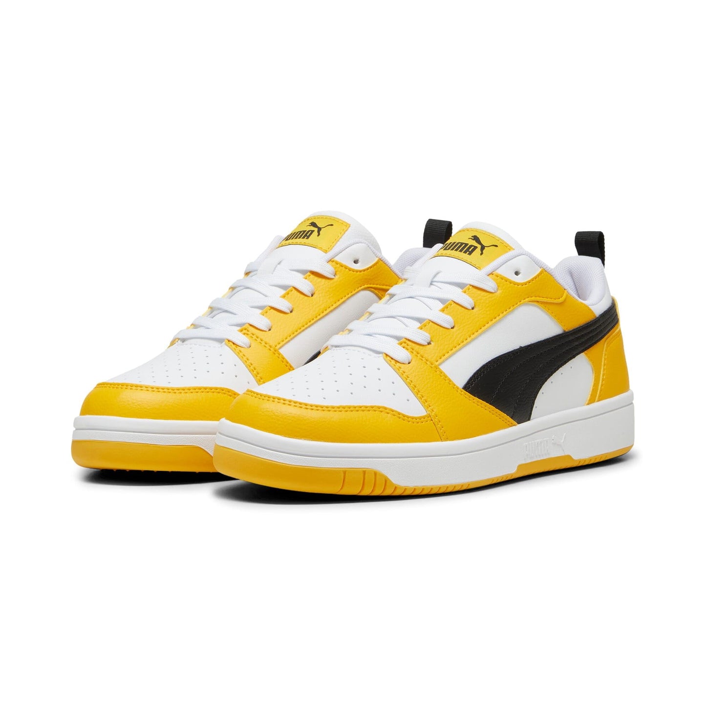 PUMA Unisex Rebound V6 Low Sneaker