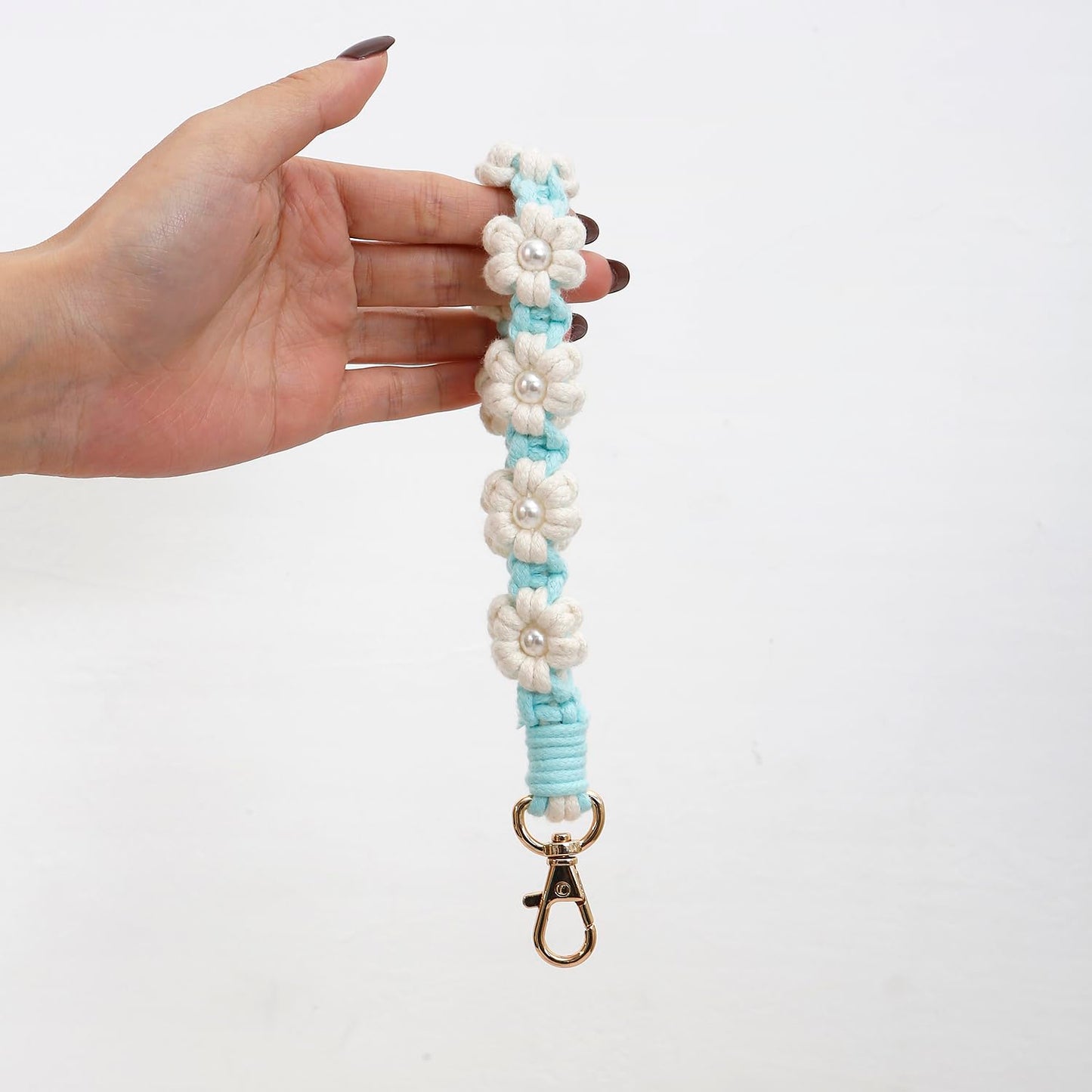 AOKSUNOVA Key Ring Band Macrame Lanyard Short Key Pendant Girls Gift for Women