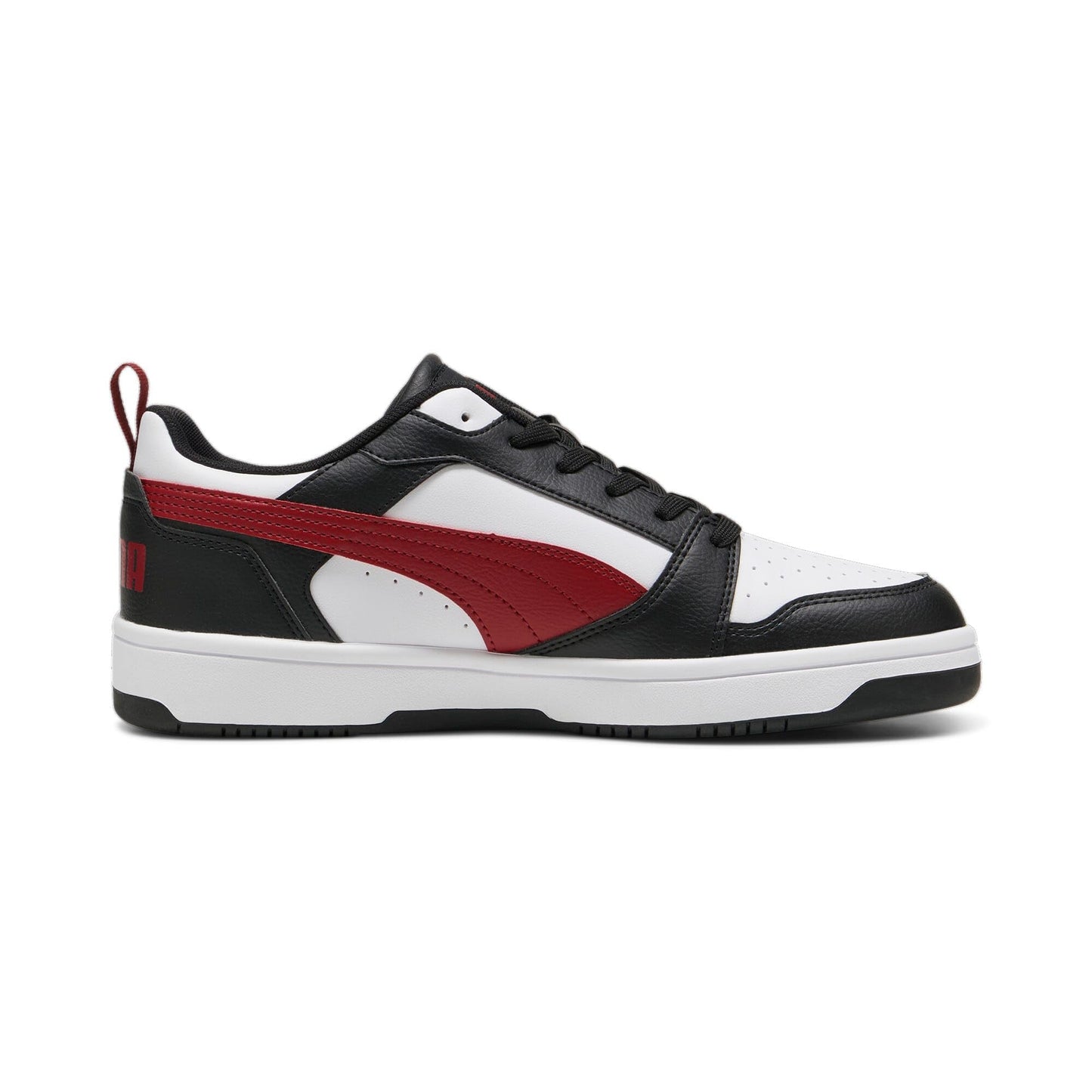 PUMA Unisex Rebound V6 Low Sneaker