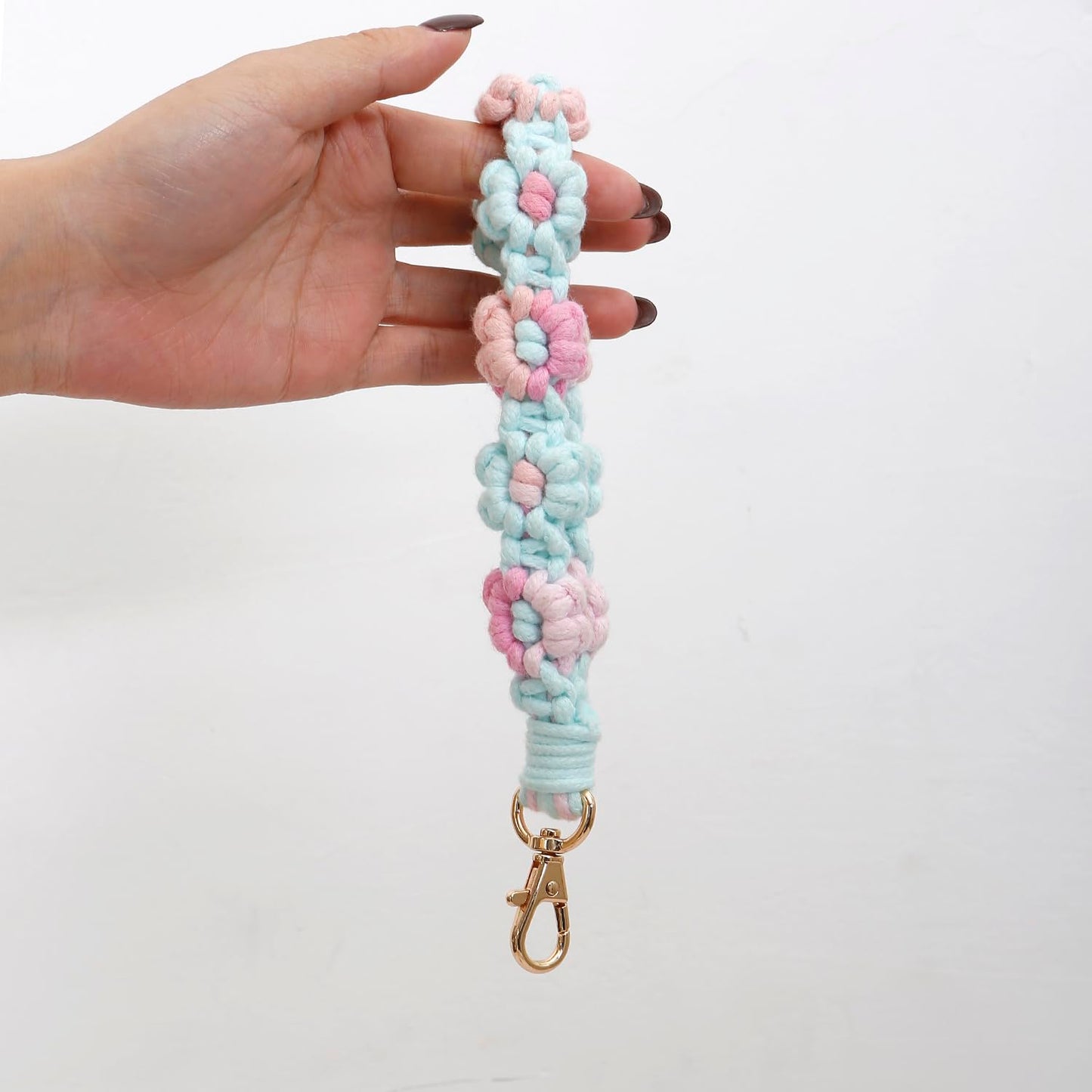 AOKSUNOVA Key Ring Band Macrame Lanyard Short Key Pendant Girls Gift for Women