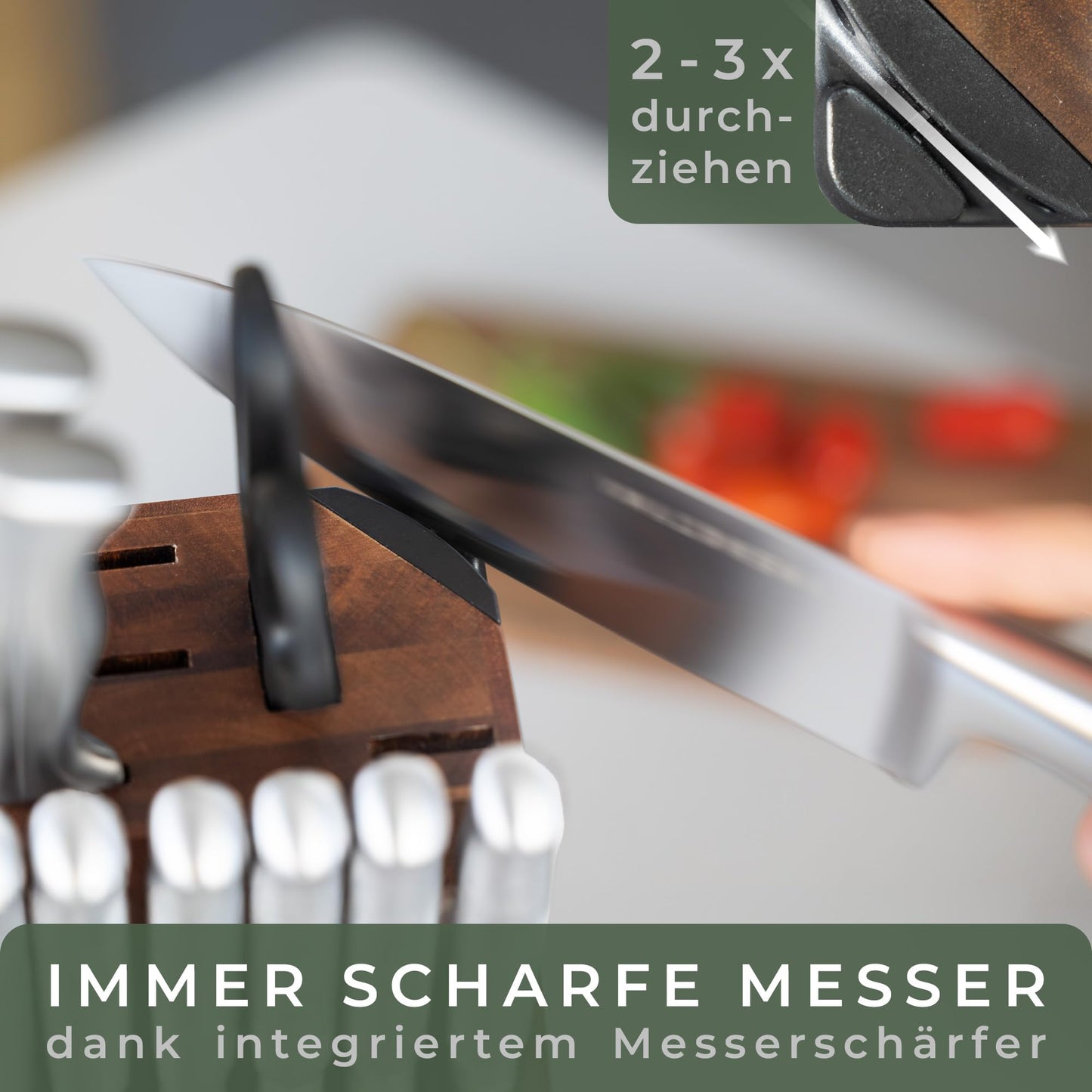 WALDWERK Küchenhelfer Set aus Teakholz - 4 teiliges Kochlöffel Set mit Pfannenwender, Holzlöffel, Nudelschöpfer und Halterung - Kochlöffel Holz - Pfannenwender Holz - Kochutensilien Set