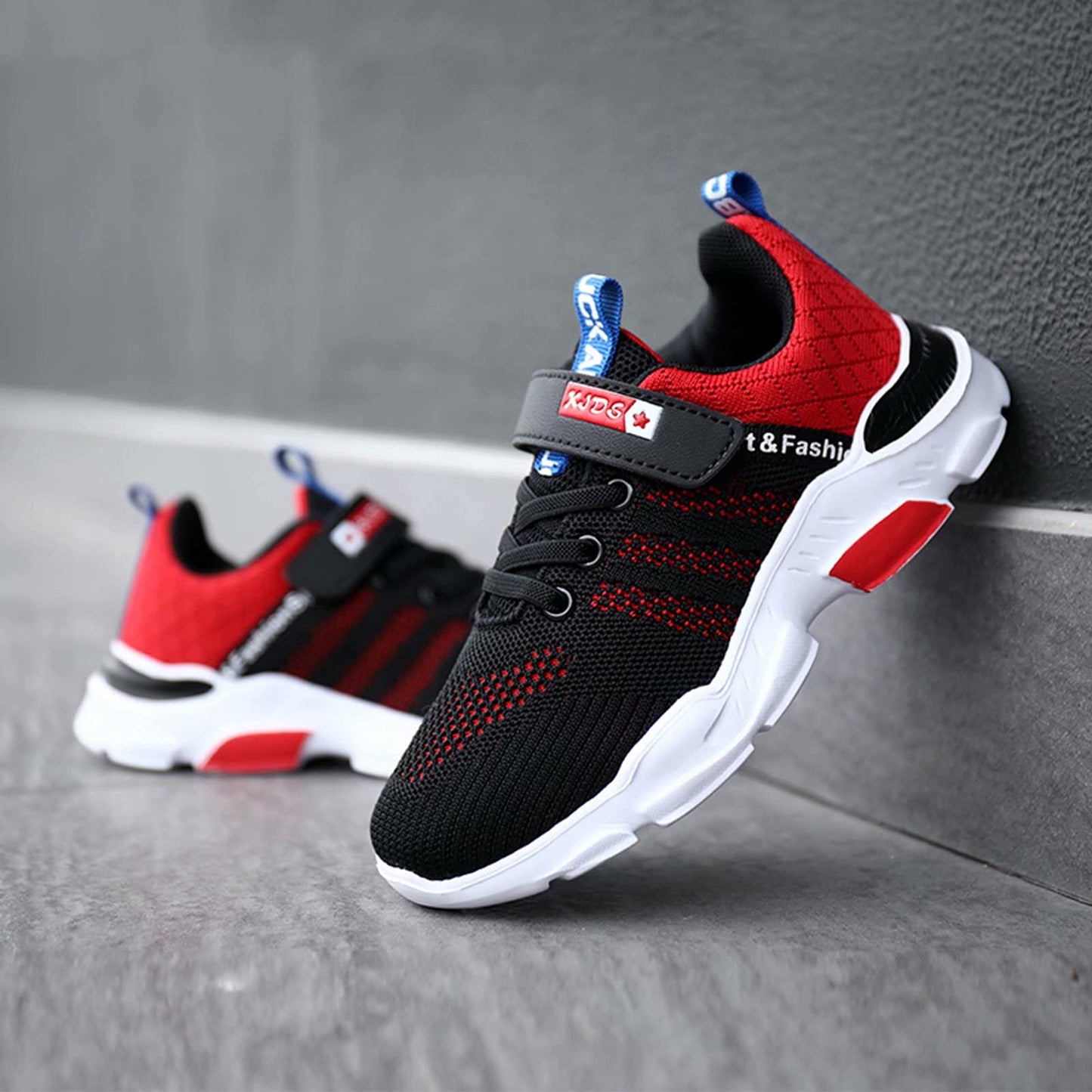Cozozn Turnschuhe Jungen Mädchen Sportschuhe Kinder Hallenschuhe Laufschuhe Sneaker Fitnessschuhe Leichte Atmungsaktiv rutschfest 27-38 EU