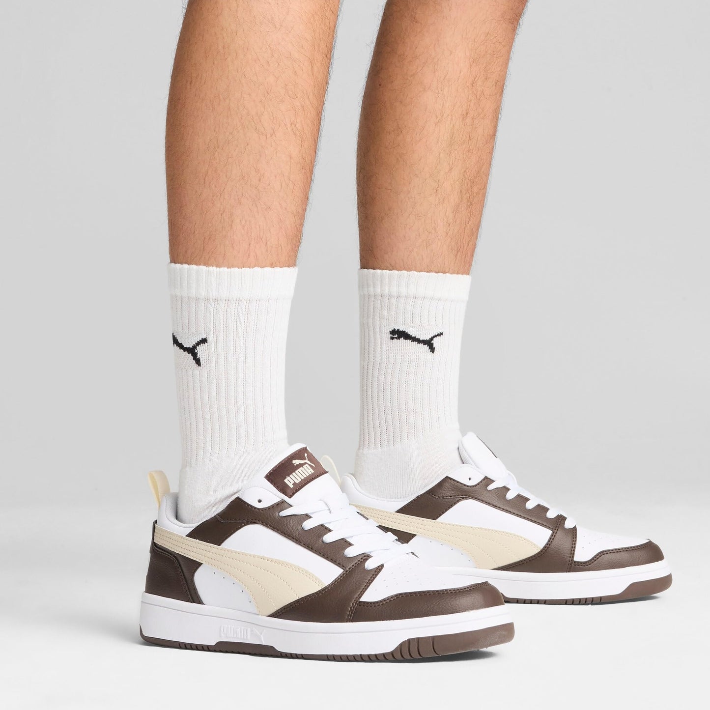 PUMA Unisex Rebound V6 Low Sneaker