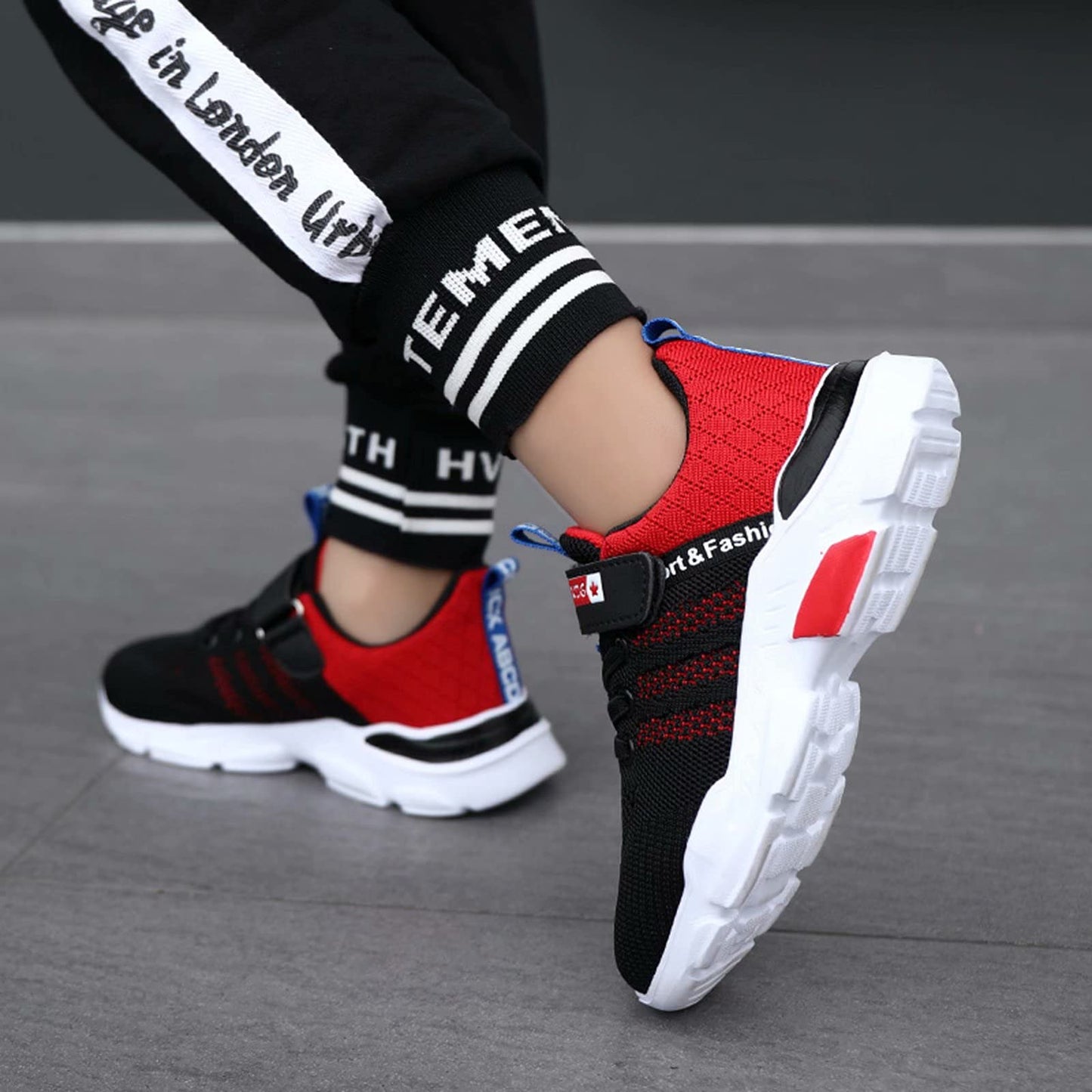 Cozozn Turnschuhe Jungen Mädchen Sportschuhe Kinder Hallenschuhe Laufschuhe Sneaker Fitnessschuhe Leichte Atmungsaktiv rutschfest 27-38 EU