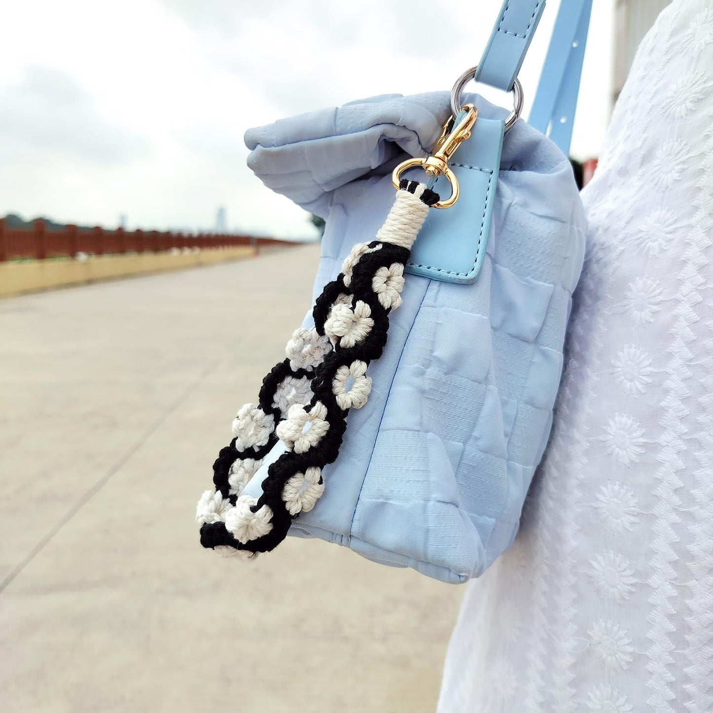 AOKSUNOVA Key Ring Band Macrame Lanyard Short Key Pendant Girls Gift for Women