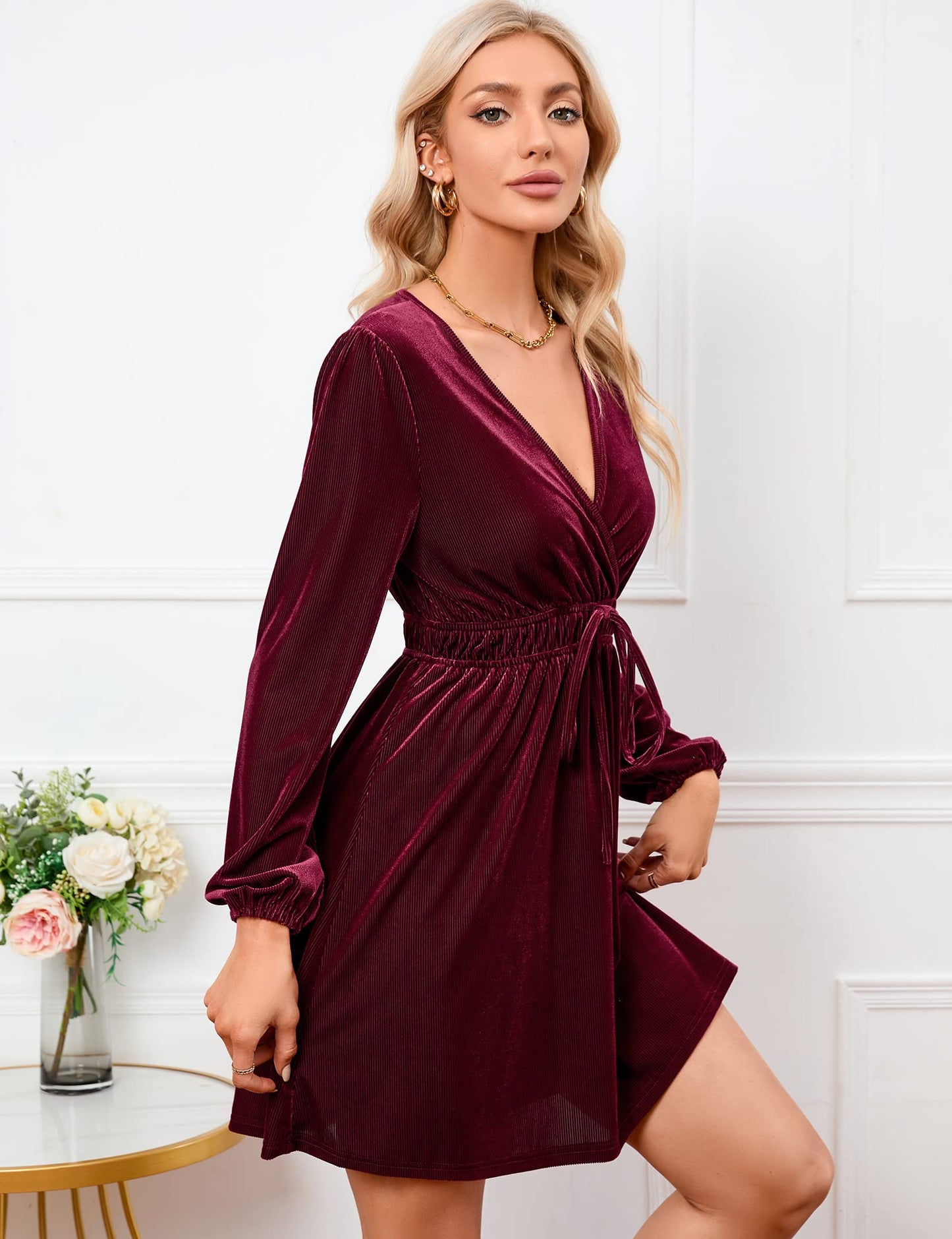 KOJOOIN Damen Samtkleid Causal Velvet Retro Kleid Elegant Abendkleid Sexy V Ausschnitt Partykleid Cocktailkleid Winterkleid(MEHRWEG-Verpackung)