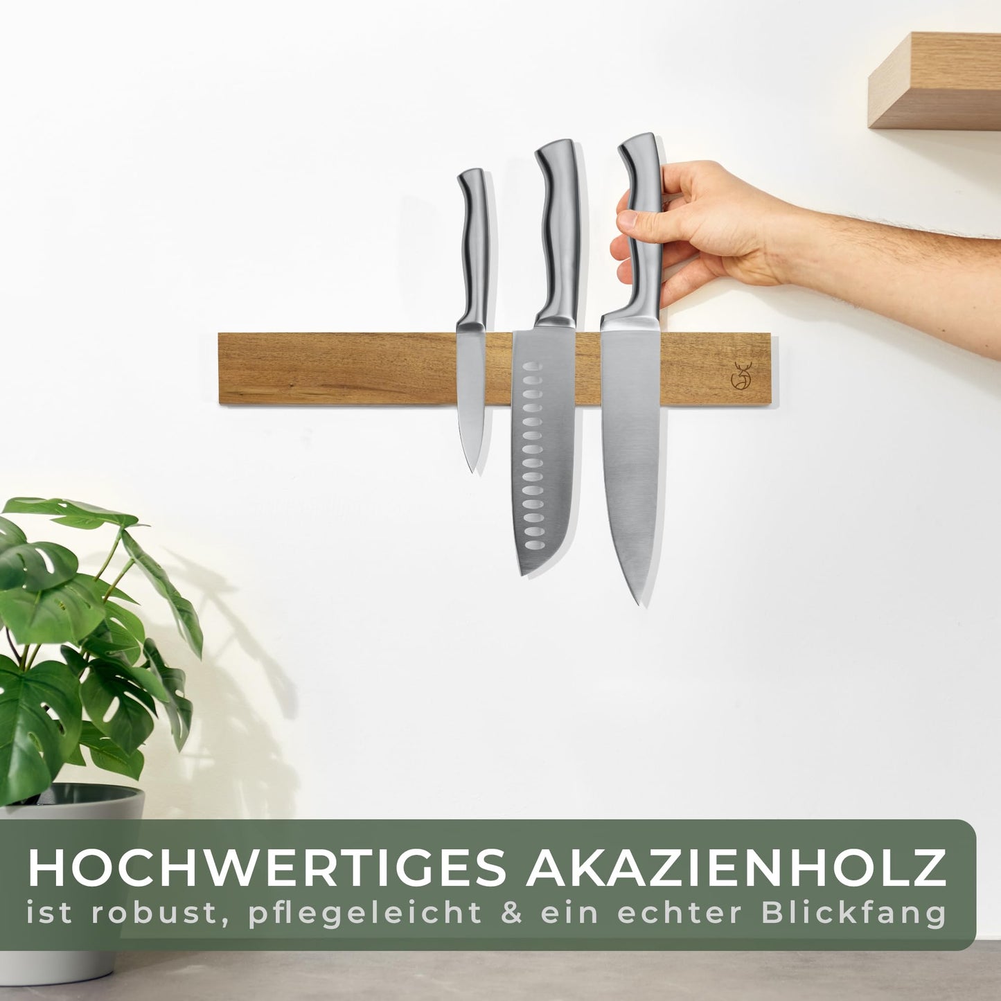 WALDWERK Küchenhelfer Set aus Teakholz - 4 teiliges Kochlöffel Set mit Pfannenwender, Holzlöffel, Nudelschöpfer und Halterung - Kochlöffel Holz - Pfannenwender Holz - Kochutensilien Set