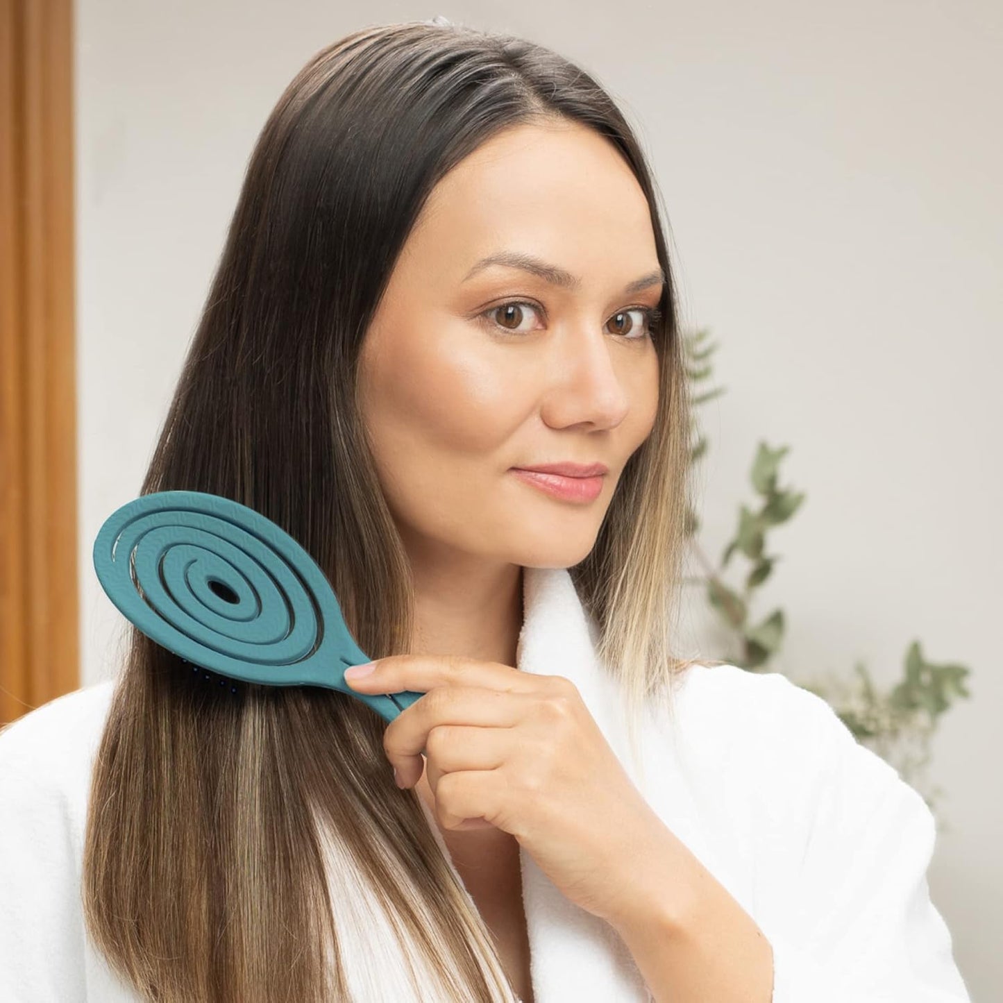 Ninabella Haarbürste ohne Ziepen für Damen, Herren & Kinder - Entwirrbürste auch für Locken & Lange Haare - Einzigartige Profi Detangler-Bürste mit Spiralfeder - Schwarz