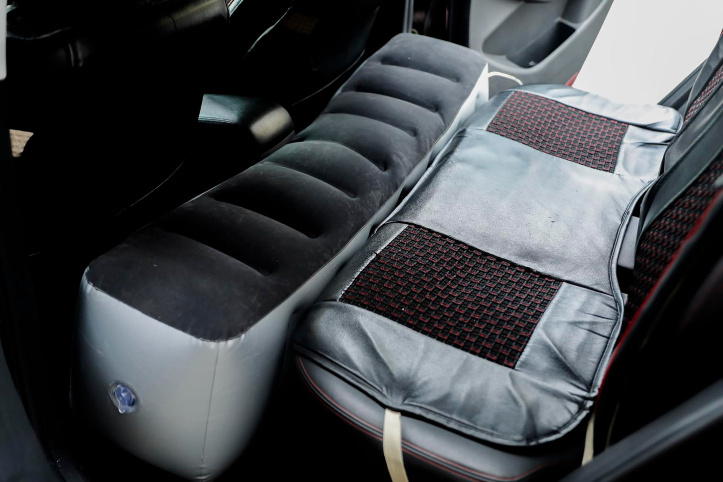 Icelus Auto Matratze SUV Luftmatratze with Luftpumpe 195 * 130 * 15 cm Aufblasbare Camping Kombi Luftbett für Auto Rücksitz Dickere Kofferraum Matratze Bett für Camping Outdoor Traveling