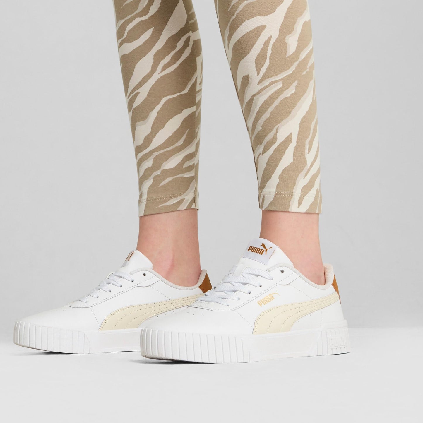 PUMA Damen Carina 2.0 Sneaker