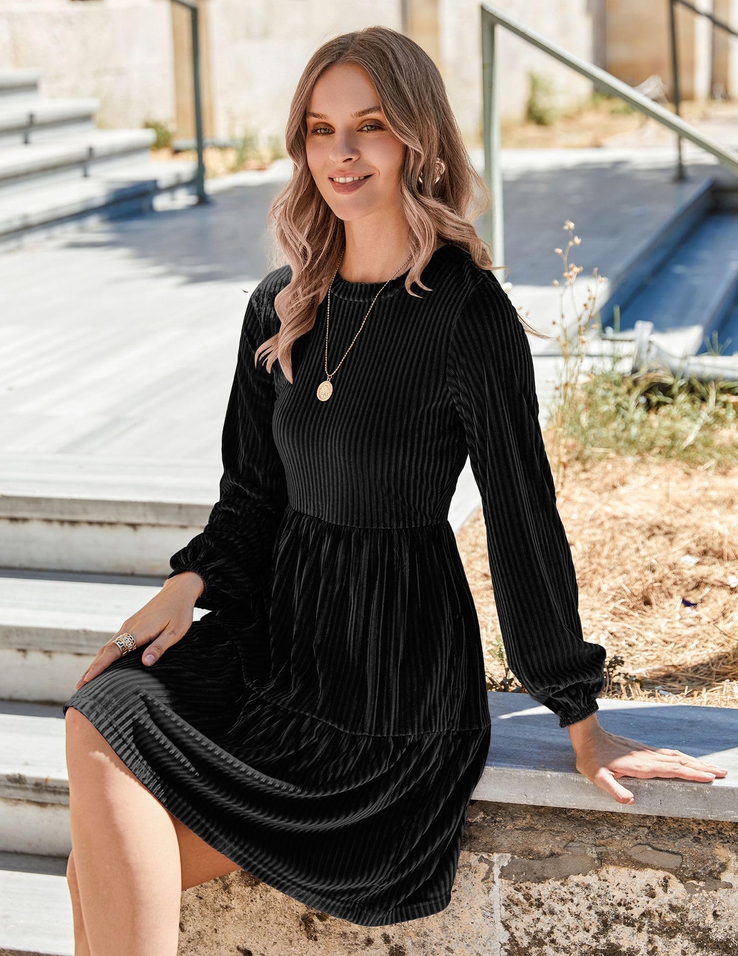 Zeagoo Damen Kleider Langarm Elegant Samtkleid Rundhals Rüschen A Linie Hohe Taille Freizeitkleider Winterkleid mit Taschen