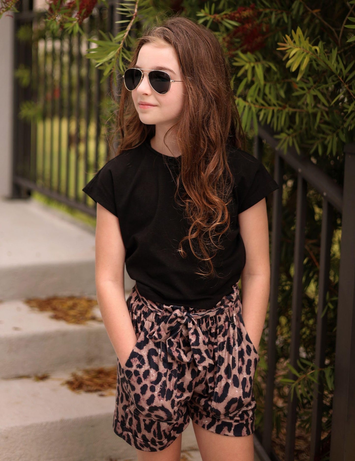 Arshiner Mädchen Tshirt mit Shorts Set Sommer Kinder Bekleidungssets Freizeit Mode überschnittenen Schultern Shirts Zweiteiliges Kleidung Sets für Mädchen 6-14 Jahre
