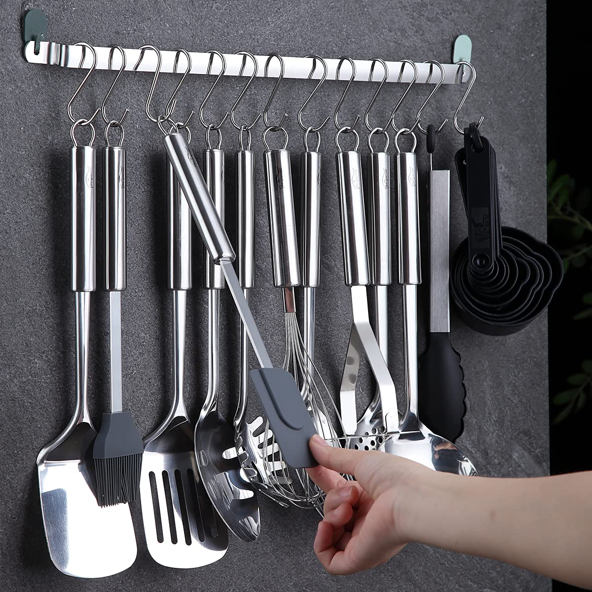 Berglander Küchenutensilien Set 38 teilig, Edelstahl Kochgeschirr Set, Küchenhelfer Kochgeschirr mit Utensilienhalter und Haken zum Aufhängen Spülmaschinenfest