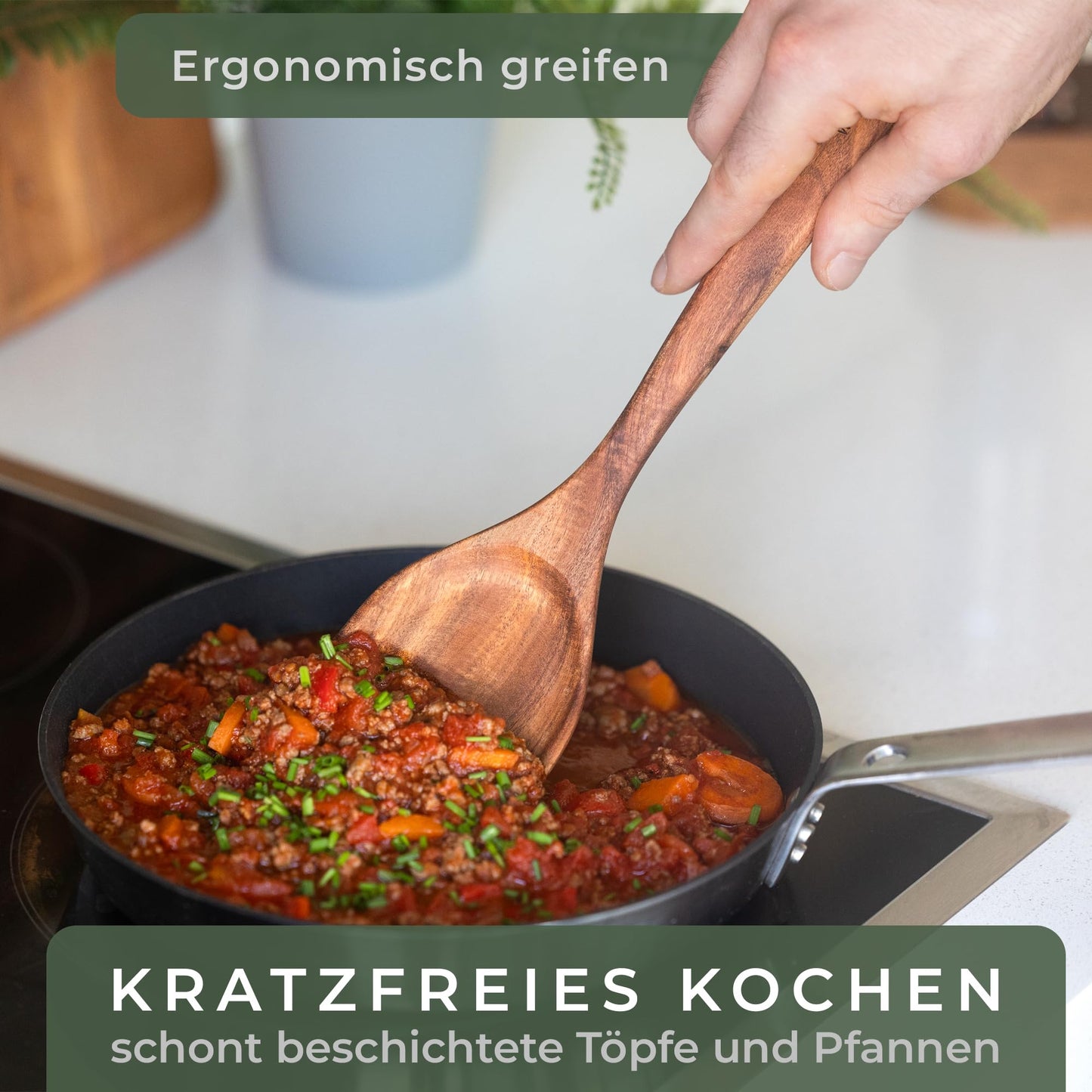 WALDWERK Küchenhelfer Set aus Teakholz - 4 teiliges Kochlöffel Set mit Pfannenwender, Holzlöffel, Nudelschöpfer und Halterung - Kochlöffel Holz - Pfannenwender Holz - Kochutensilien Set