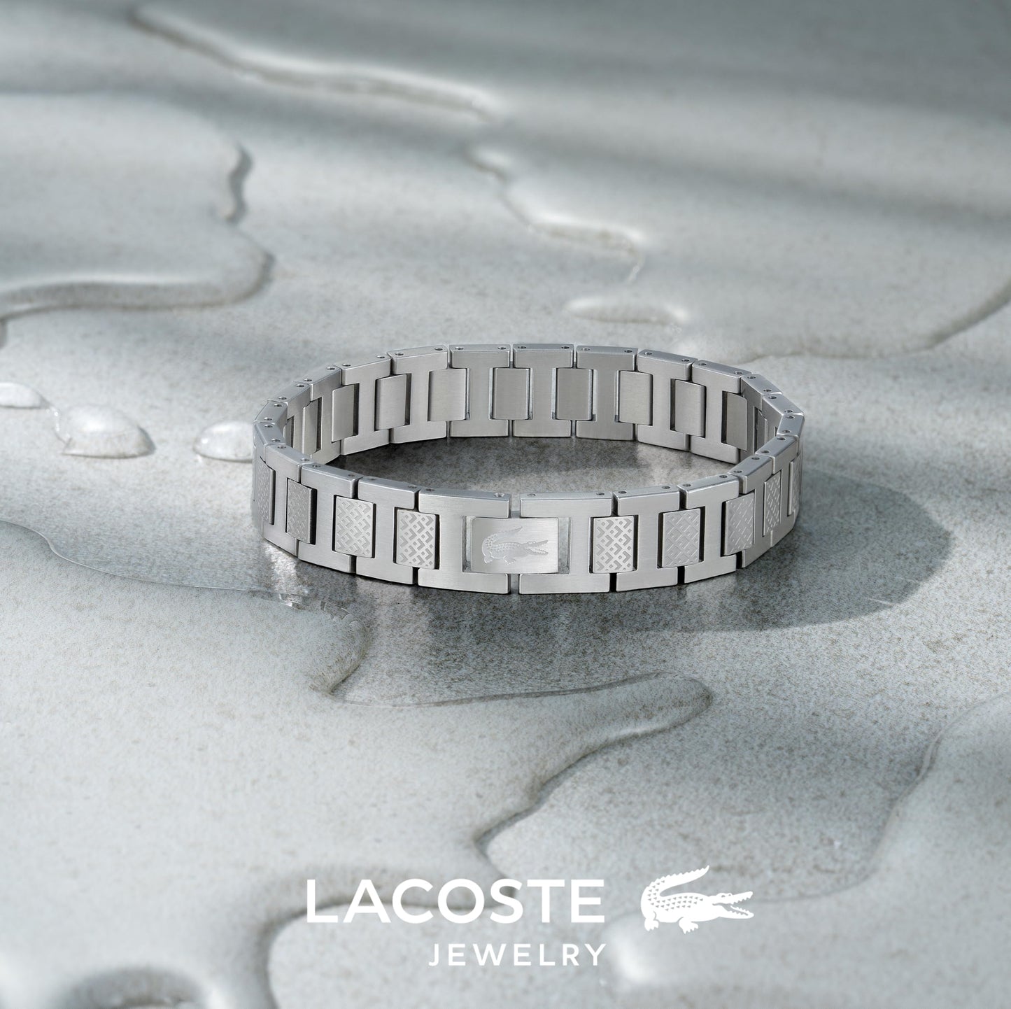 Lacoste Armband mit Knebelverschluss Kollektion METROPOLE Verziert mit petit piqué Muster - Erhältlich für ihn und sie