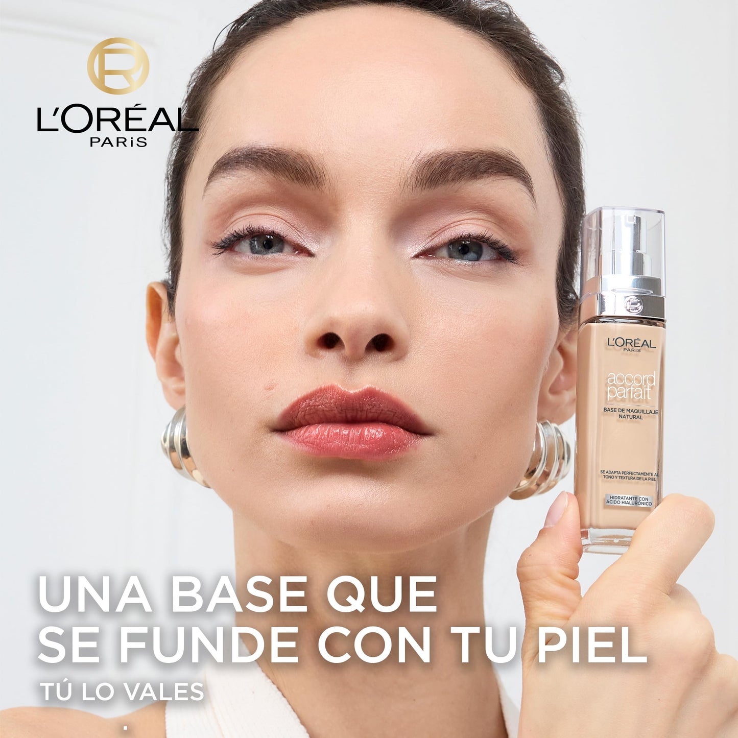 L'Oréal Paris Make up, Flüssige Foundation mit Hyaluron und Aloe Vera, True Match Make-Up, Nr. 5.N Sand, 30 ml