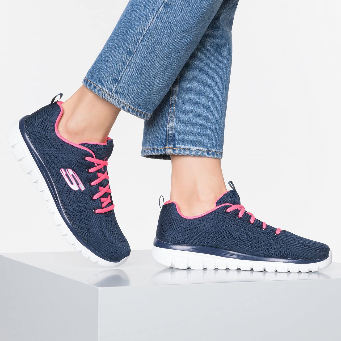 Skechers Damen Graceful Get Connected Sneakers