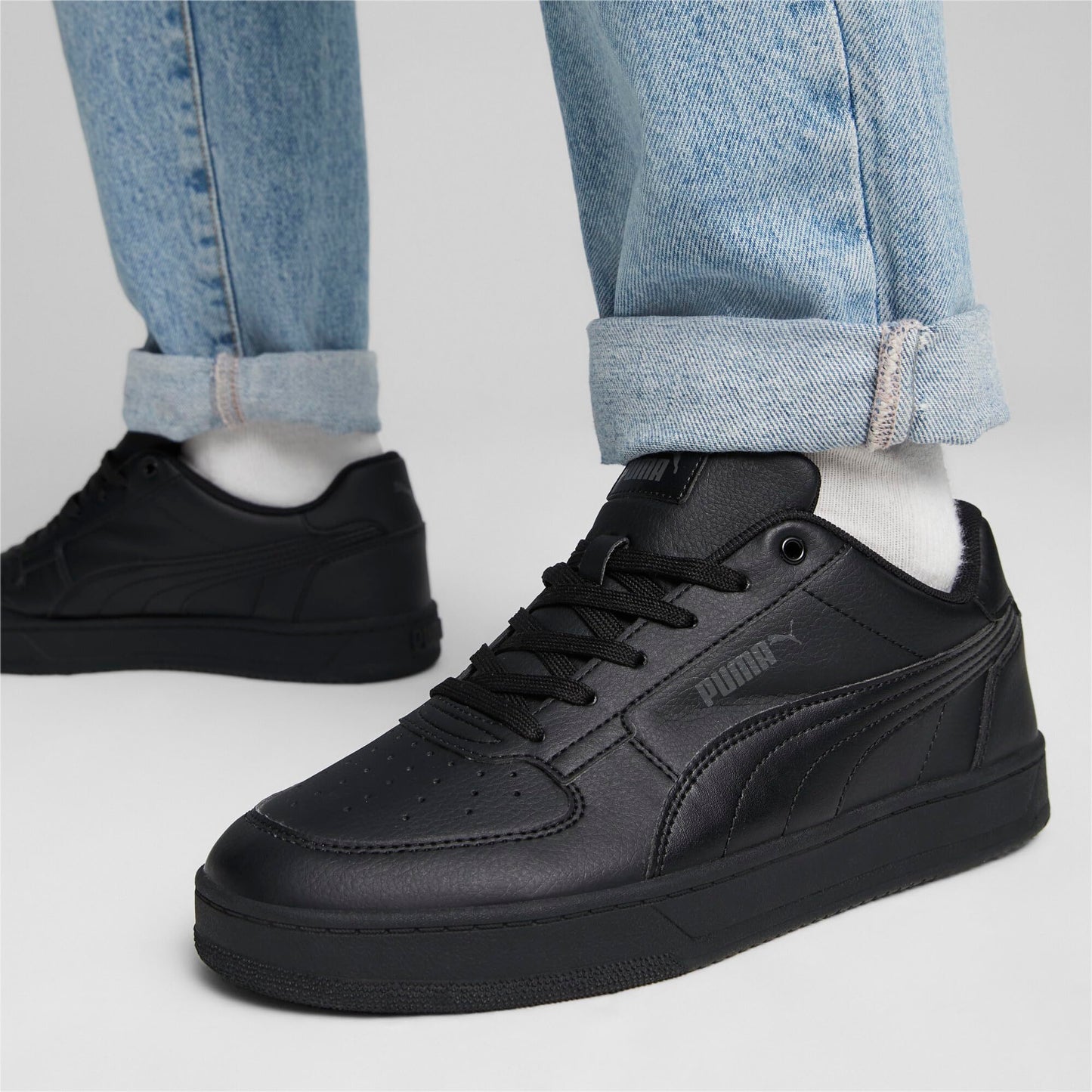 PUMA Unisex Caven 2.0 Sneaker