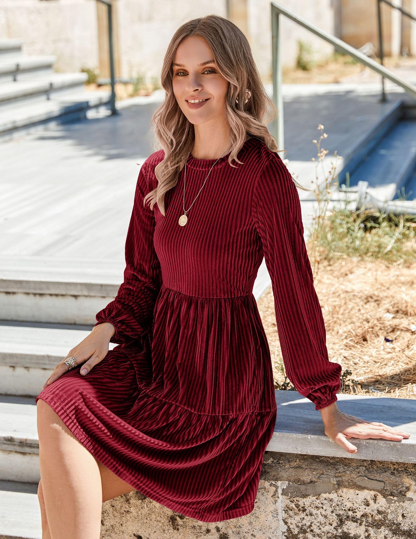 Zeagoo Damen Kleider Langarm Elegant Samtkleid Rundhals Rüschen A Linie Hohe Taille Freizeitkleider Winterkleid mit Taschen