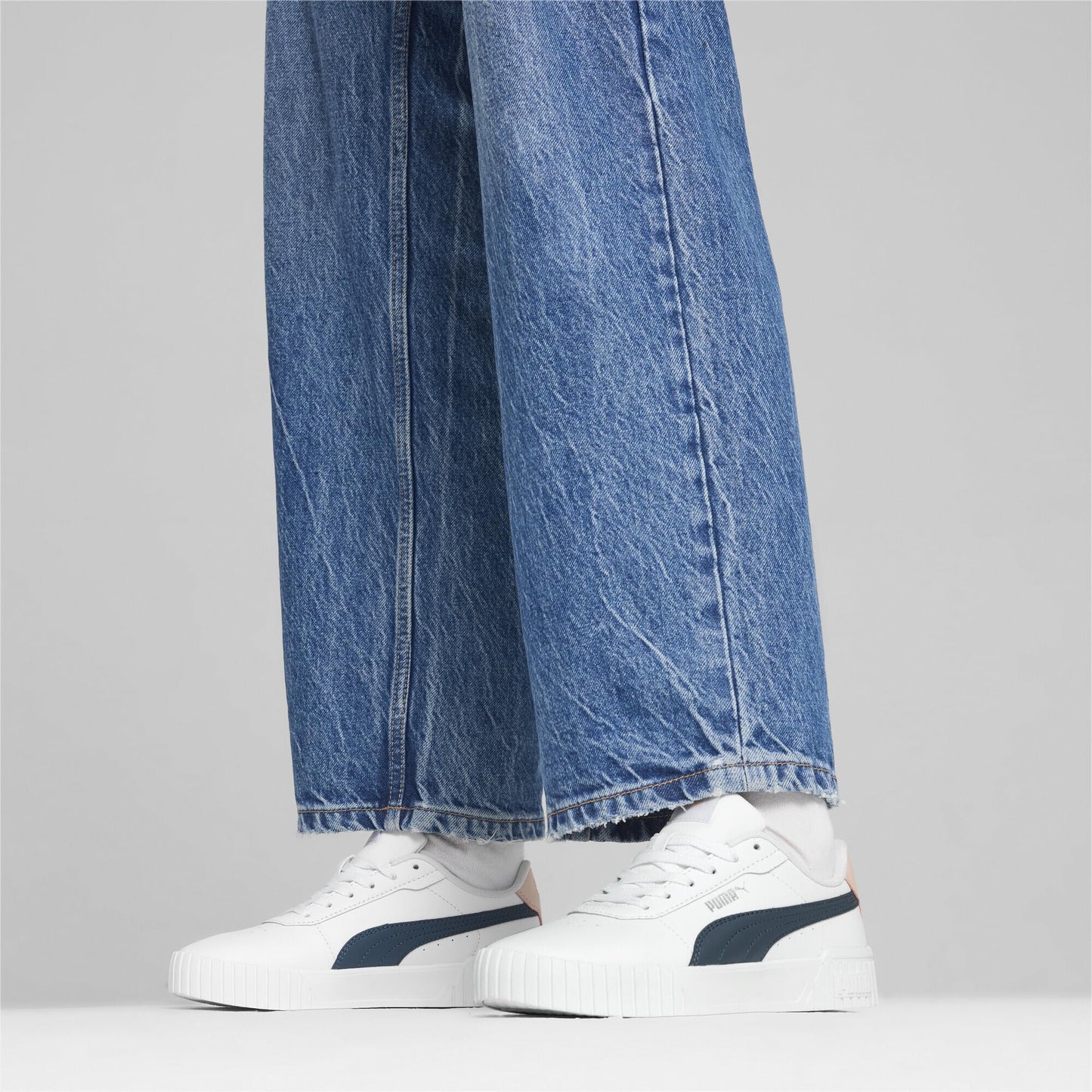 PUMA Damen Carina 2.0 Sneaker