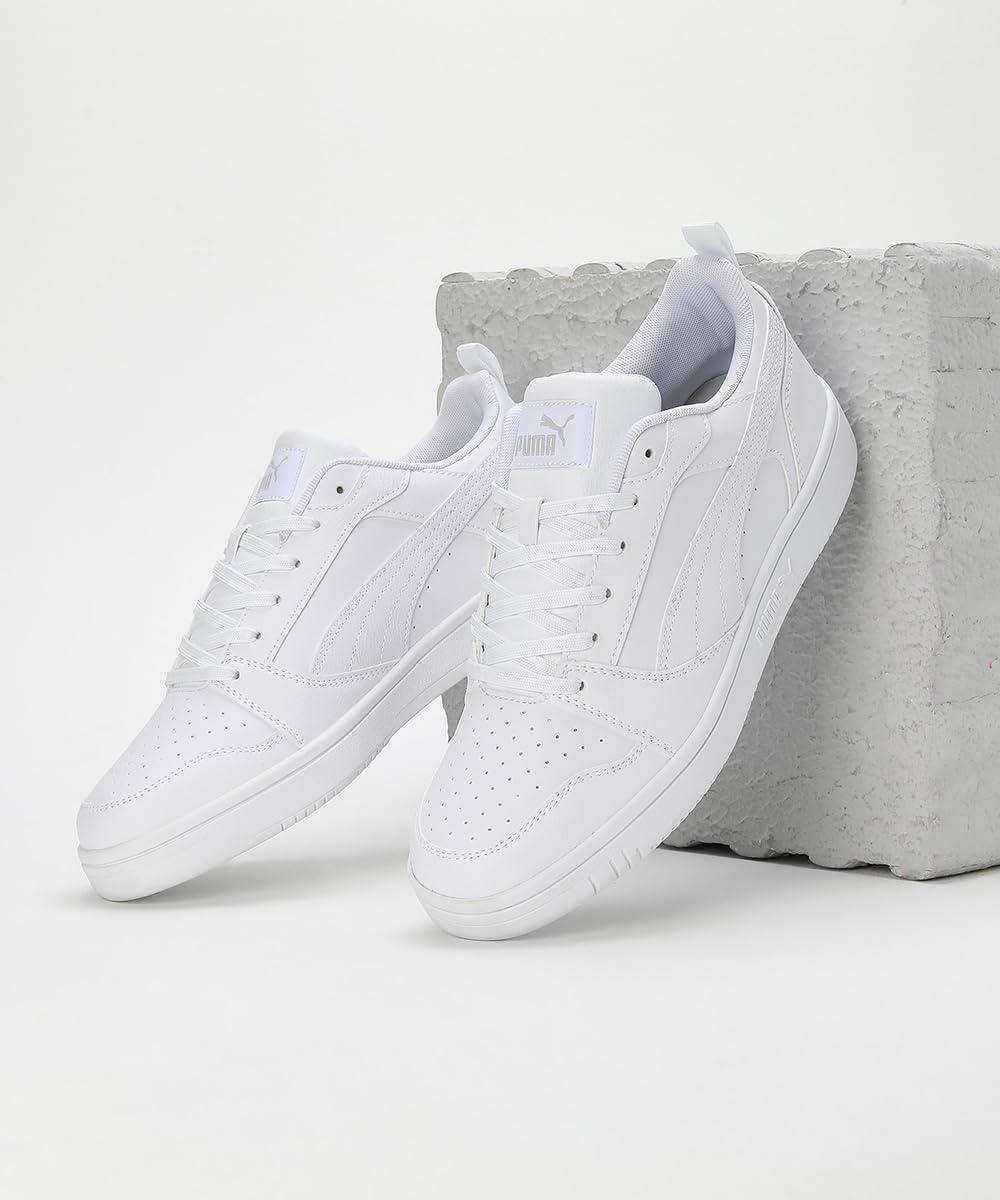 PUMA Unisex Rebound V6 Low Sneaker