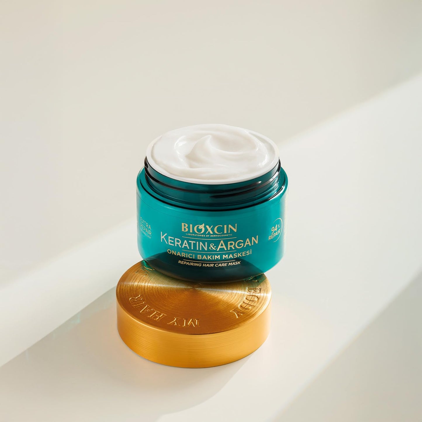 Bioxcin Keratin & Argan Hair Mask 225 ml - Intensive Repair for Damaged & Brittle Hair - Shine, Suppleness & Anti-Hair Loss - With BioComplex B11