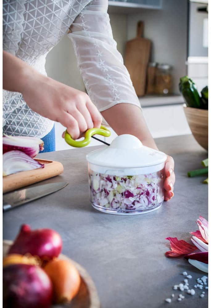 Tefal K13204 Ingenio 5-Sekunden-Zerkleinerer ohne Strom | Fassungsvermögen: 900ml | Multizerkleinerer | Universalzerkleinerer für Gemüse, Obst, Nüsse, Knoblauch, Babynahrung | Schwarz/Grün/Transparent