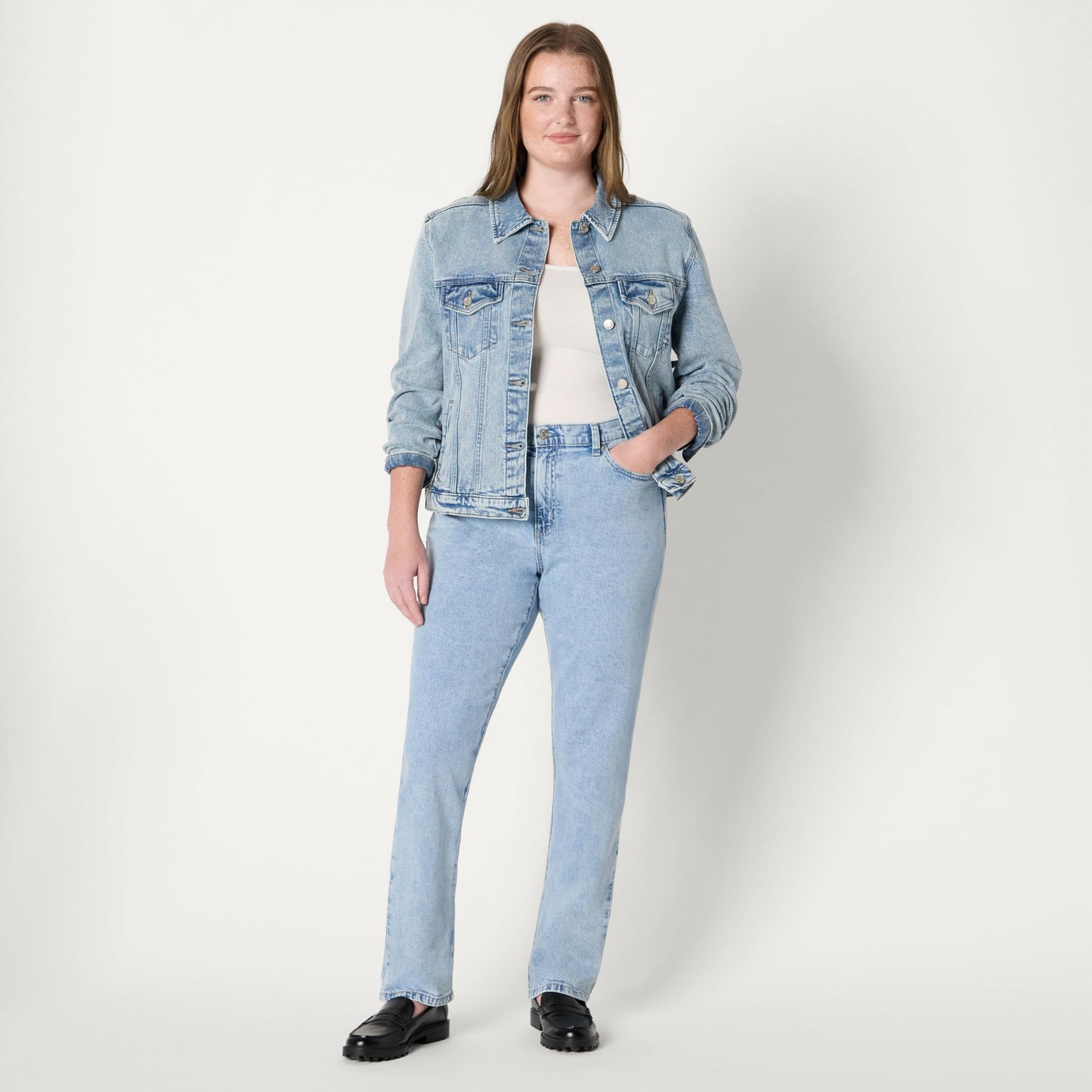 Amazon Essentials Damen Trucker-Jacke aus Denim Mit Taschen