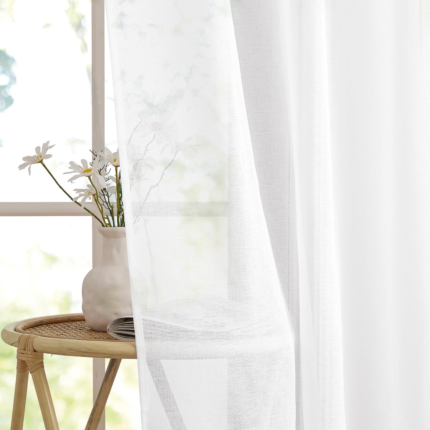 PONY DANCE Voile Gardinen Weiss Transparent Ösenvorhang 2er Set H 160 x B 140 cm Wohnzimmer Gardinen Kurz Durchlässige Vorhänge Weiß Vorhang Leinenoptik Schlafzimmer