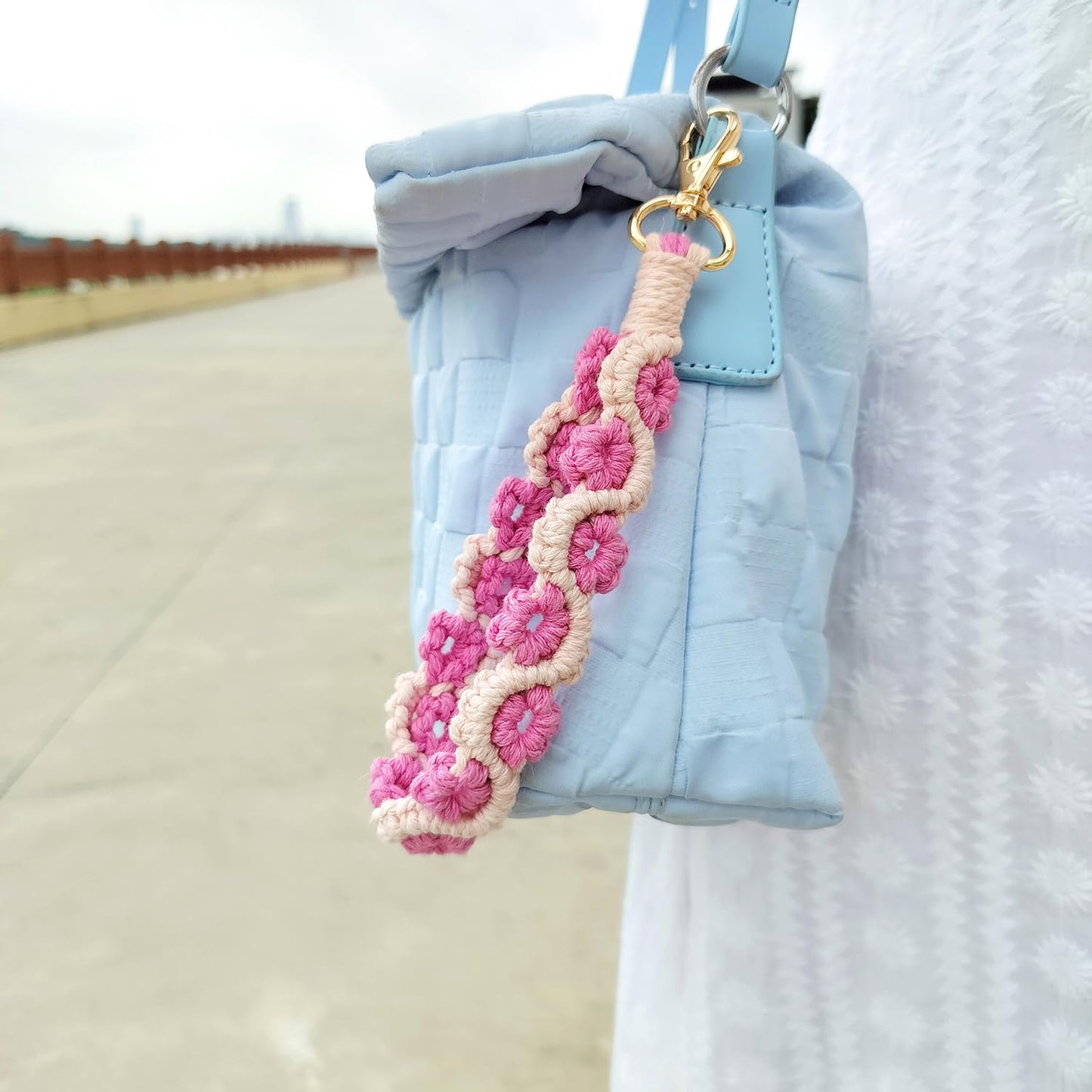 AOKSUNOVA Key Ring Band Macrame Lanyard Short Key Pendant Girls Gift for Women
