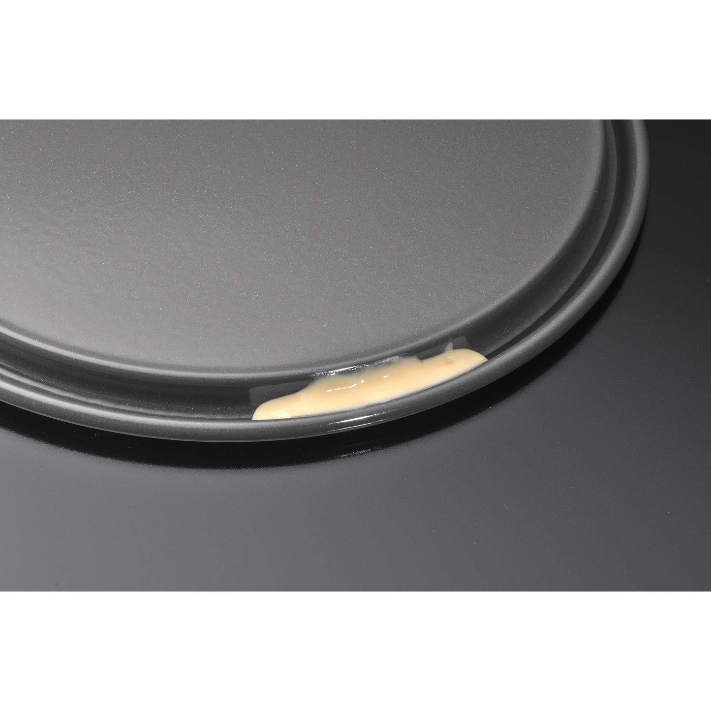 Original Kaiser Inspiration Springform 26 cm rund, Flachboden, runde Backform, Kuchenform antihaftbeschichtet, auslaufsicher