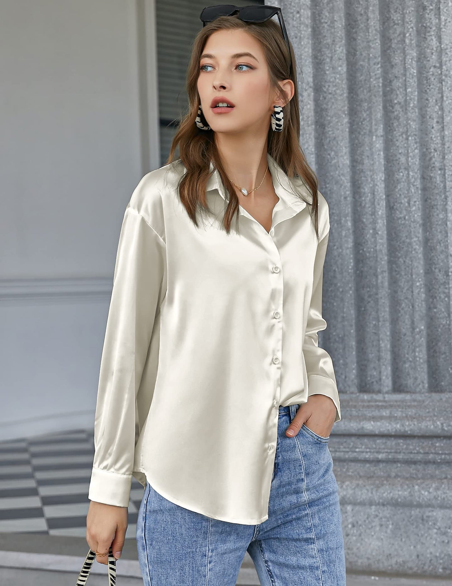 Beyove Damen Bluse Satin Seide V-Ausschnitt Hemden Elegant Langarm Business Oberteile mit Knöpfen Tops Lose Langarmshirt
