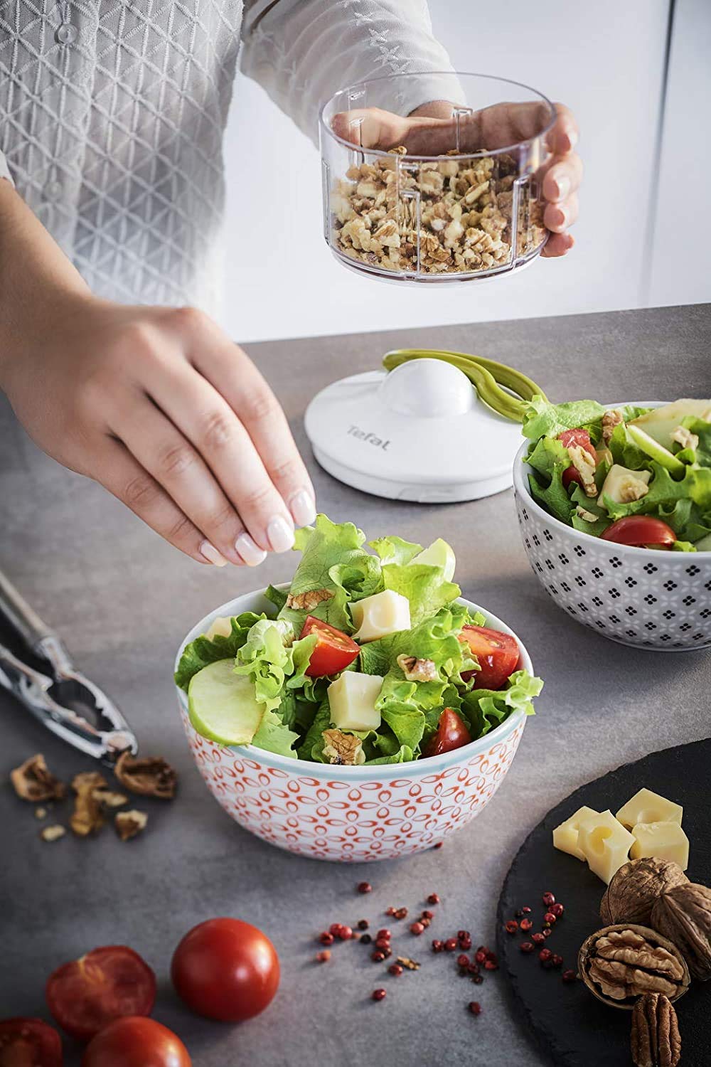 Tefal K13204 Ingenio 5-Sekunden-Zerkleinerer ohne Strom | Fassungsvermögen: 900ml | Multizerkleinerer | Universalzerkleinerer für Gemüse, Obst, Nüsse, Knoblauch, Babynahrung | Schwarz/Grün/Transparent