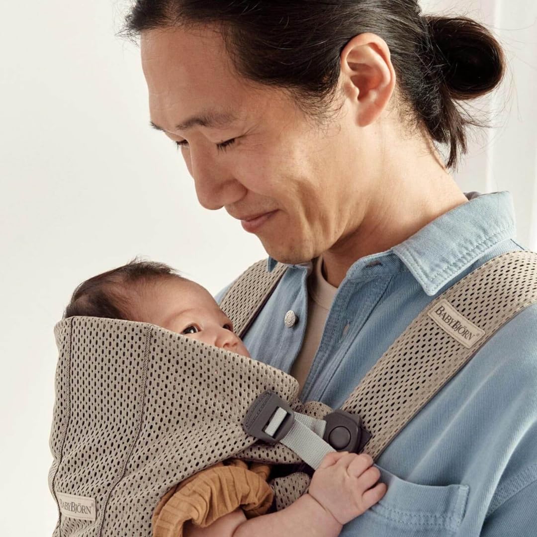 BabyBjörn Babytrage Mini, 3D-Netzstoff, Grau-Beige
