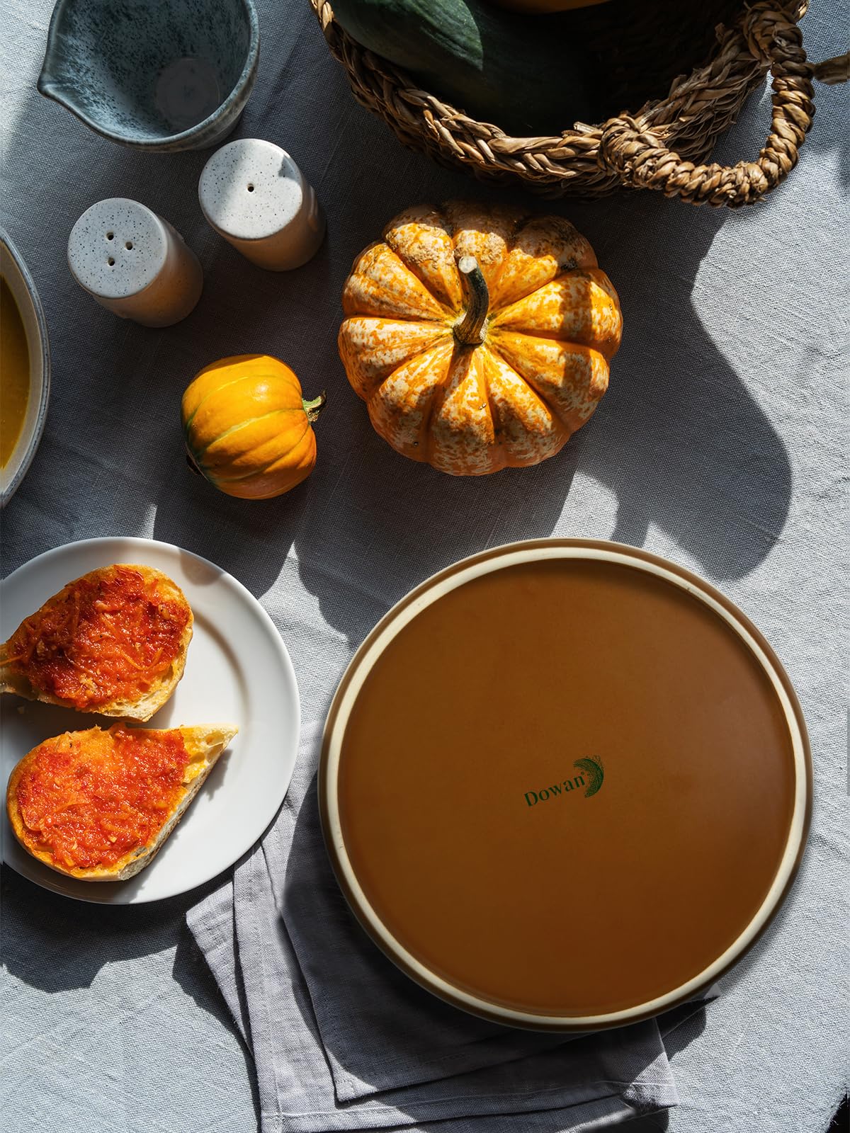 DOWAN Steingut Dessert Teller Set,Tellerset Keramik-6 Personen,21cm Speiseteller Porzellan,Essteller,Steinzeug Geschirrteller,Flache Frühstückstelle teller para Salat,Pasta,Vanille-Weiß