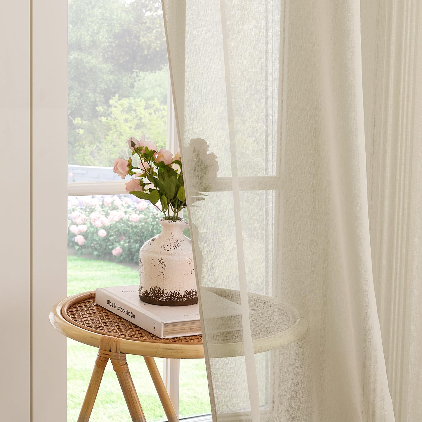 PONY DANCE Voile Gardinen Weiss Transparent Ösenvorhang 2er Set H 160 x B 140 cm Wohnzimmer Gardinen Kurz Durchlässige Vorhänge Weiß Vorhang Leinenoptik Schlafzimmer