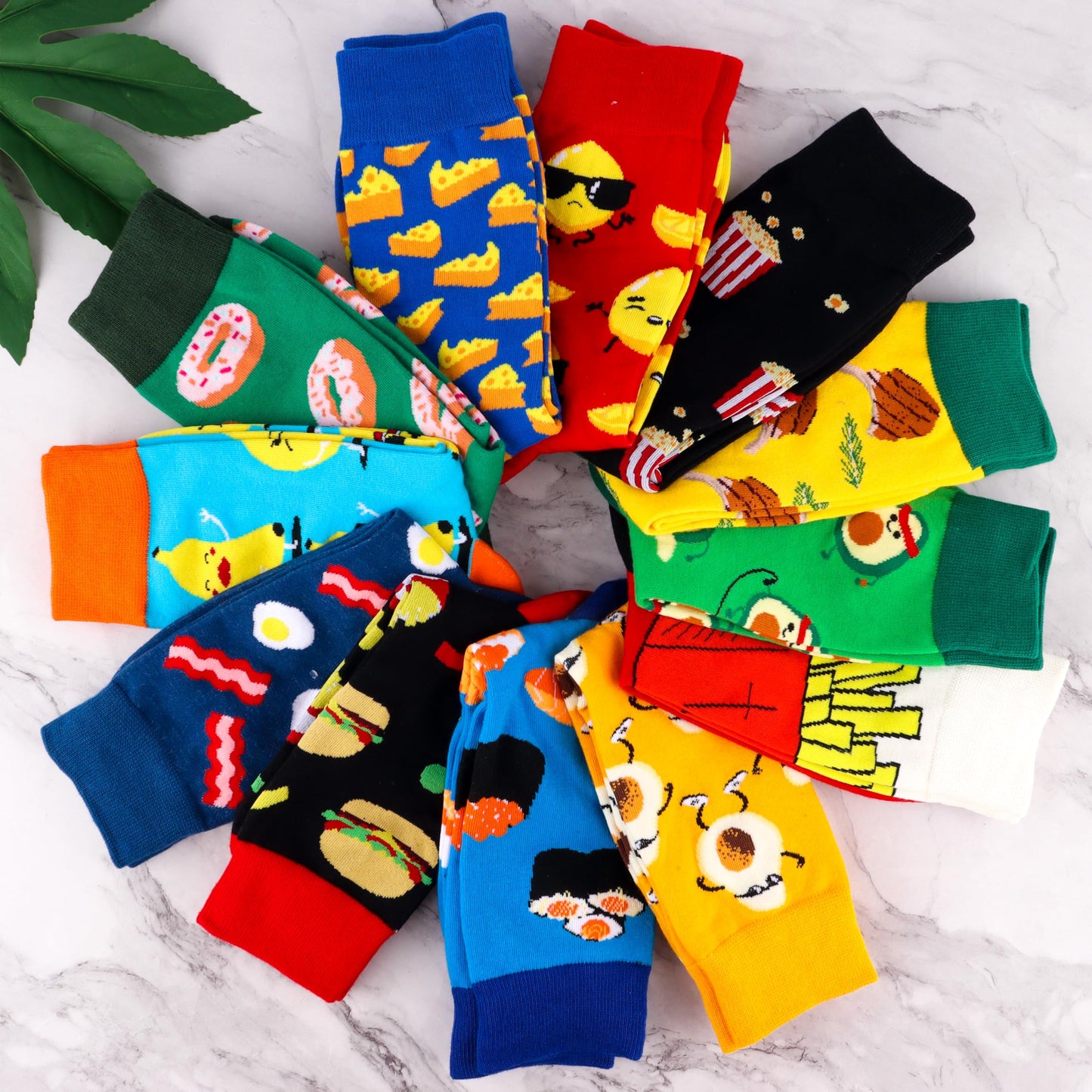 Belloxis Bunte Socken Herren 43-46 Baumwolle Motiv Kuschelsocken Wadenstrümpfe Socken Geschenke für Männer