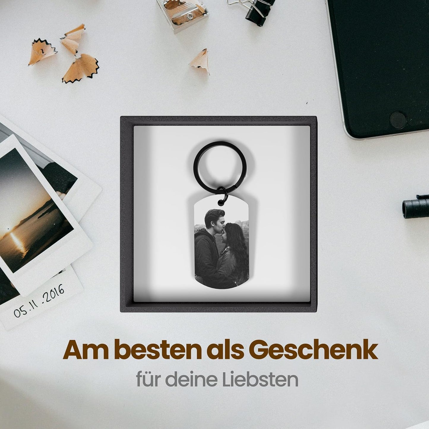 Meinearmbänder Personalisierter Schlüsselanhänger mit Bild & Gravur | Personalisierte Geschenke | Edelstahl | Schwarz Weiss Bild | Fotogravur | Geschenk Freund&Freundin